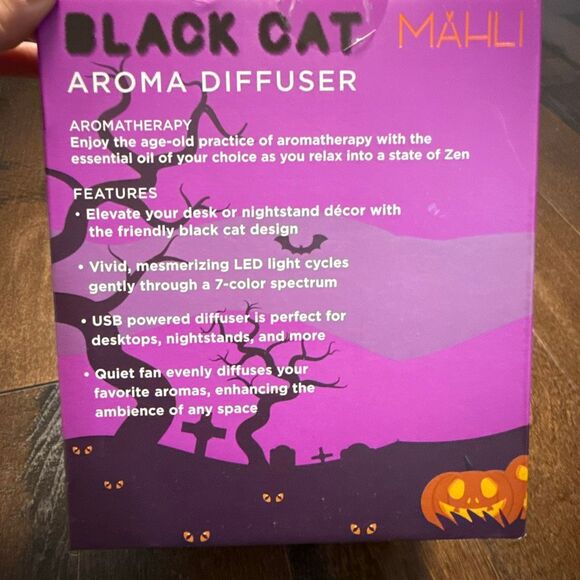 Mahli black cat aroma scent oil fan diffuser aromatherapy Halloween never used - Picture 2 of 7